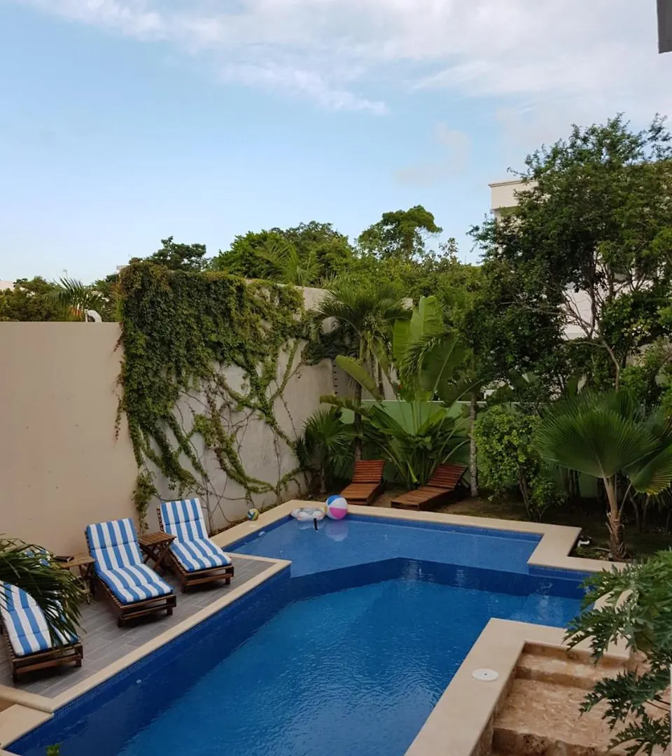 Villa Las Piedras 툴룸