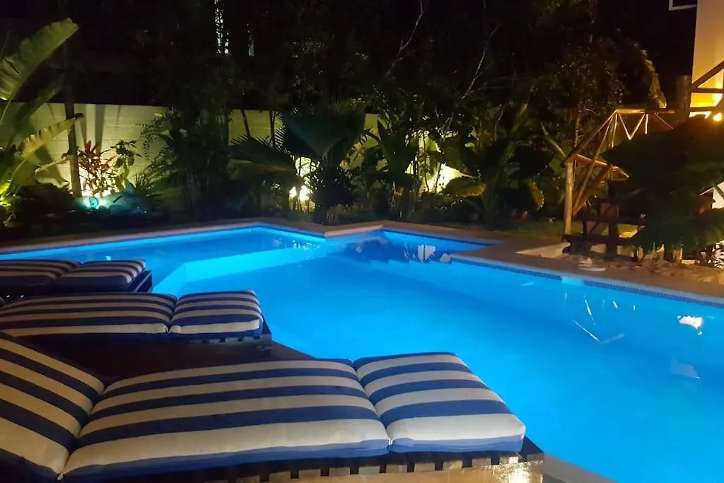 아파트 Villa Las Piedras 툴룸